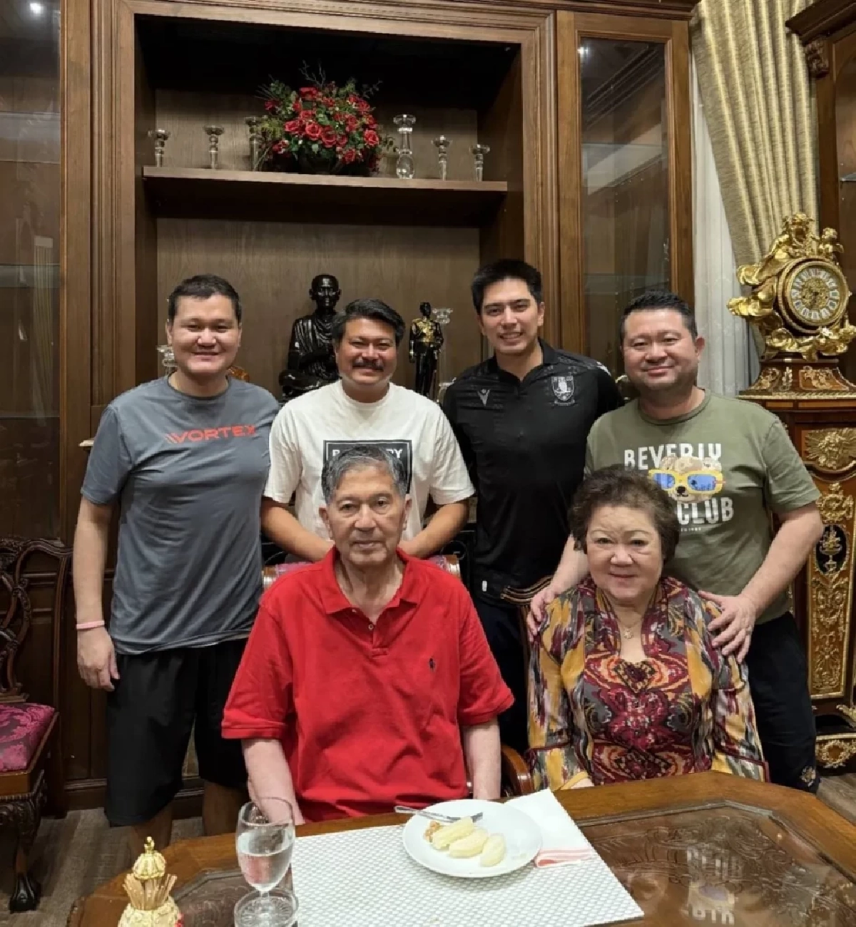 "วัน อยู่บำรุง" แจ้งข่าว "คุณแม่ลำเนา อยู่บำรุง" จากไปอย่างสงบ พร้อมเปิดประวัติ