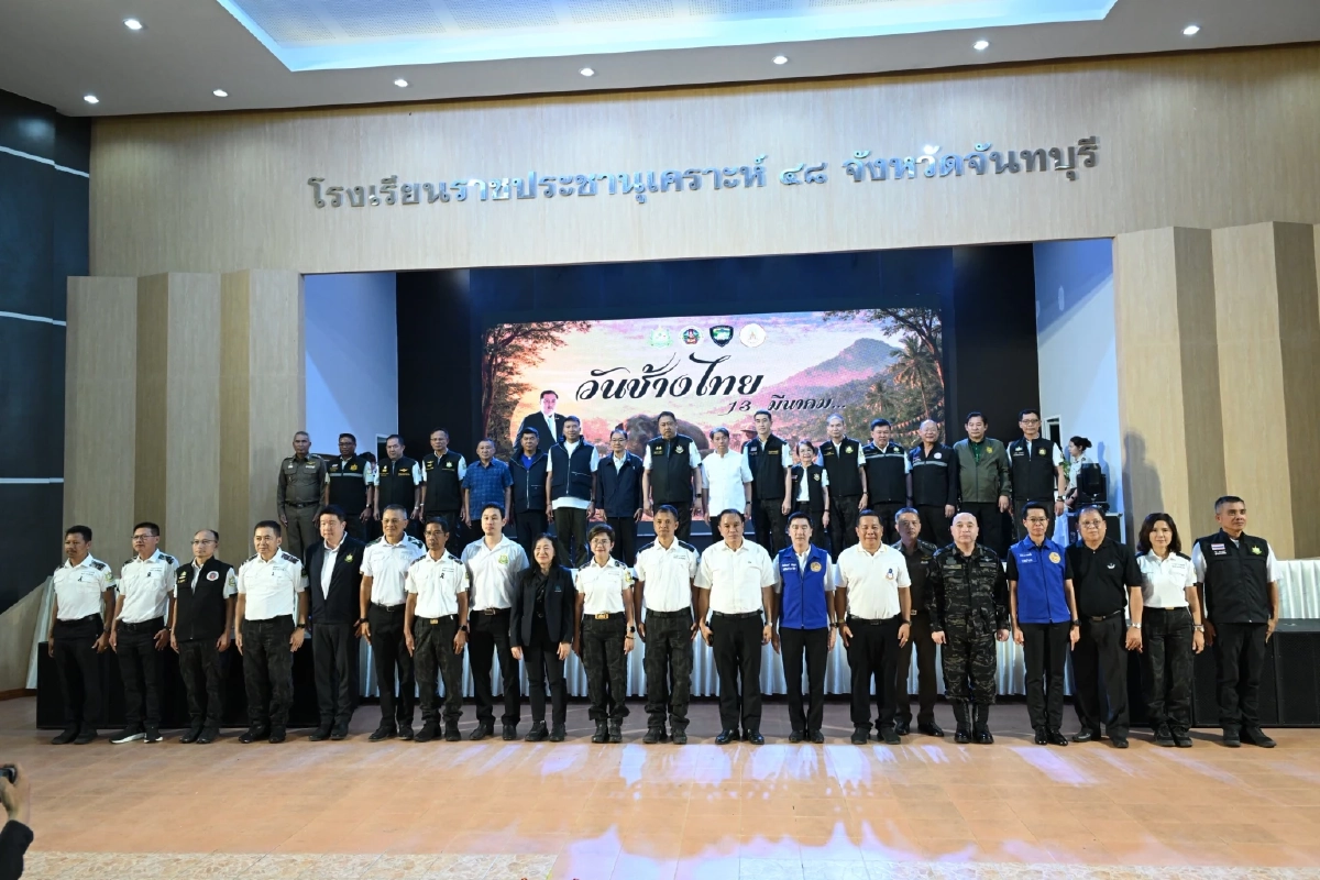 วันช้างไทย 69 "สุชาติ" ทำบุญอุทิศให้คน-ช้าง​ เสียชีวิต พร้อมอัดงบเยียวยา 7.3 ล้าน