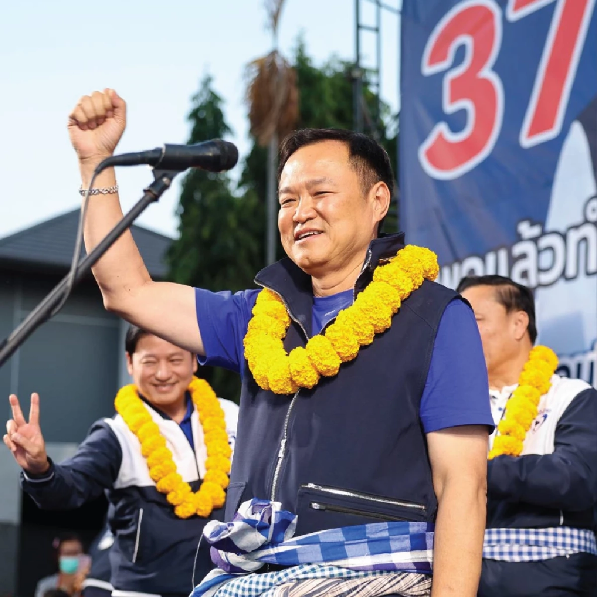 รวยไม่ไหวแล้ว คืออะไร? ทำไมถูกแซะว่อนเน็ต หลังน้ำมันพุ่งลิตรละ 6 บาท