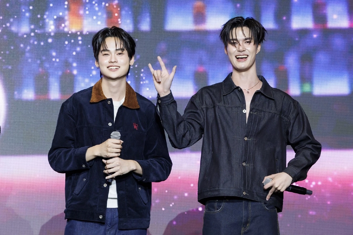 แพลนฟิน 'MOONLIGHT GLOW' เปิด Line Up ไปสู่จักรวาลซีรีส์สุดฟิน