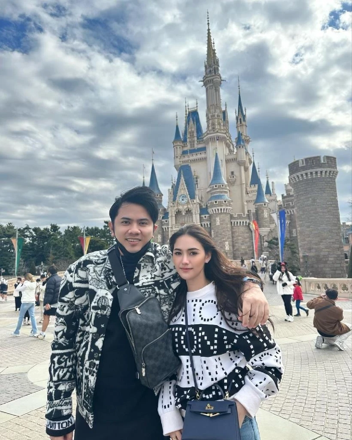 "นนนี่ ณัฐชา" โพสต์ซัดเดือดยัน! "แอ็คมี่" ไม่ได้หนี เกินไปไหมรื้อยันชามข้าวหมา!