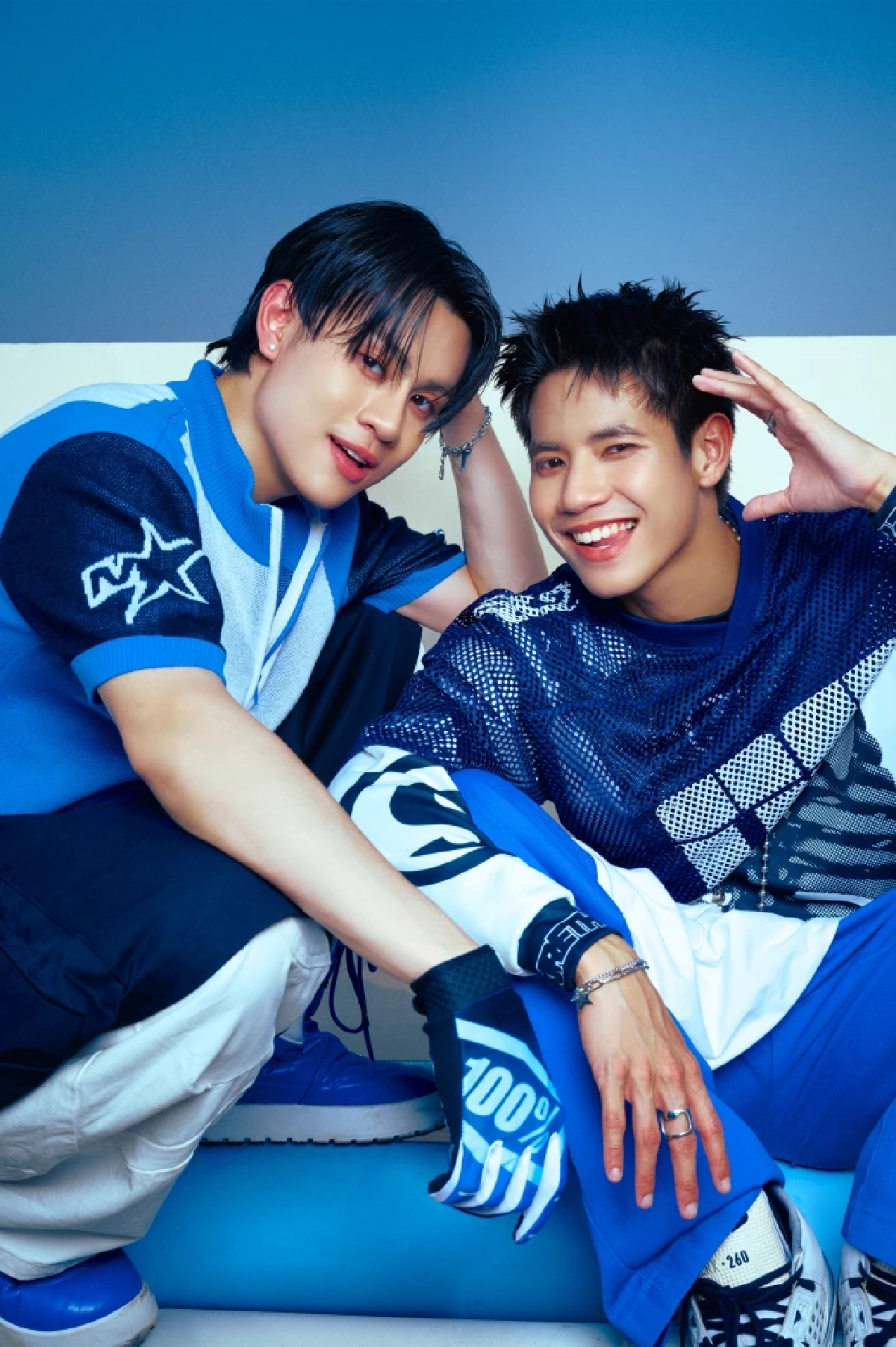 PlusOne (พลัสวัน) ดูโอ้ชายคู่ใหม่ ส่งเดบิวต์ซิงเกิล "งงละ" T-POP ยุค 2000