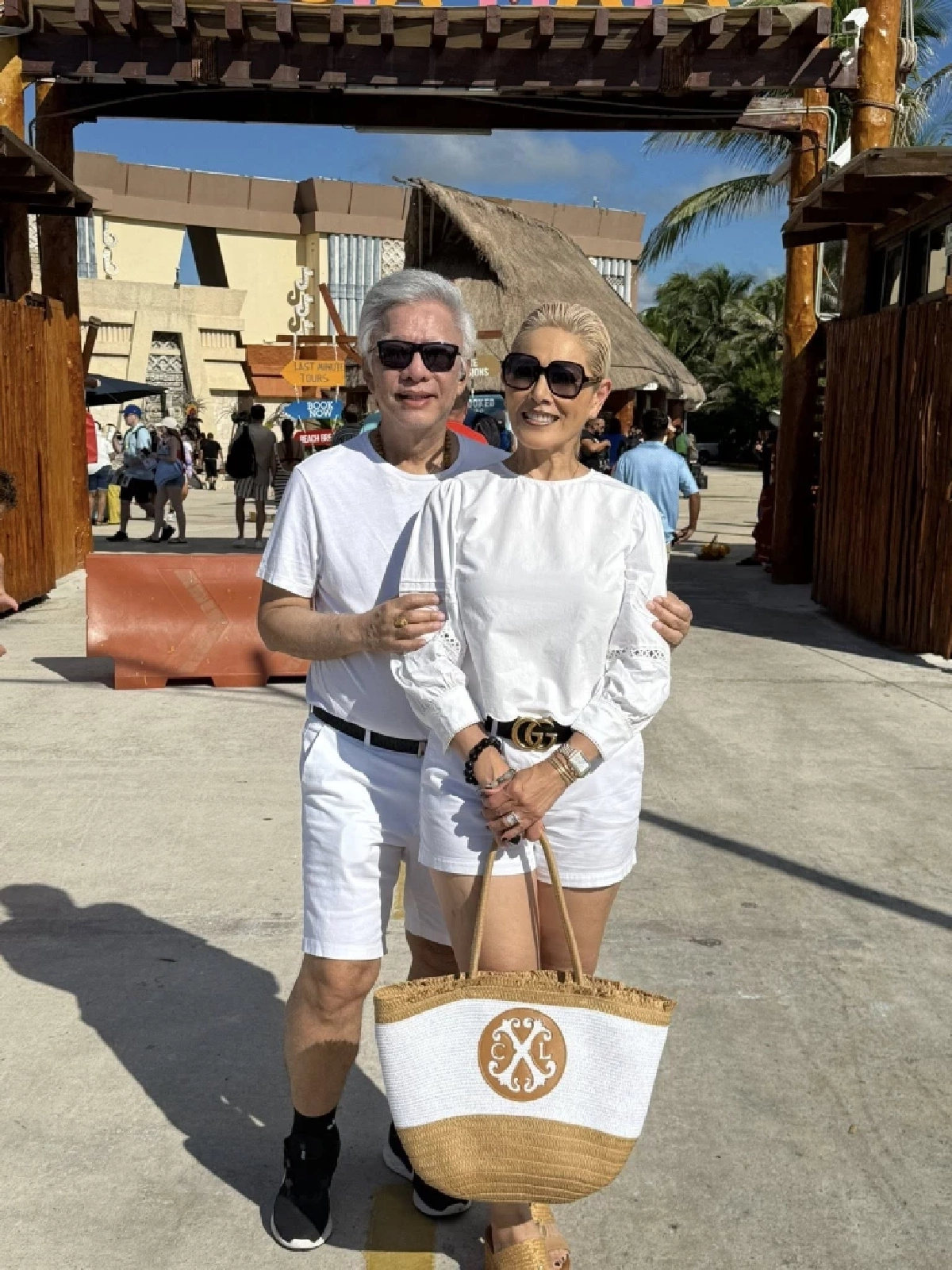 รู้จัก "แม่เจี๊ยบ" เมียเก่า "สุรชัย สมบัติเจริญ" ย้อนรอยรักขมศึกรัก 40 ปี  ก่อนปิดฉากฟ้องหย่า