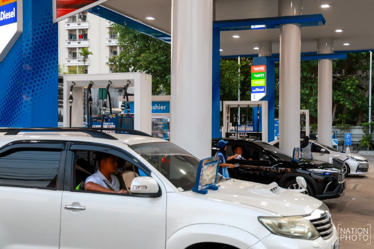 ศบก. แจงยิบ ปรับราคาน้ำมันกลางดึก ย้ำต้องปรับตามตลาดโลก