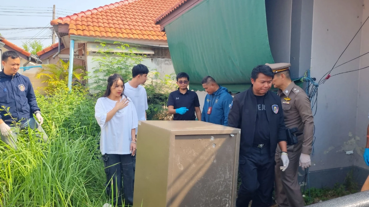 เจอแล้วตู้เซฟ “มดออย” พร้อมรวบช่างคอนโด อ้างรู้มีทรัพย์สินมาก