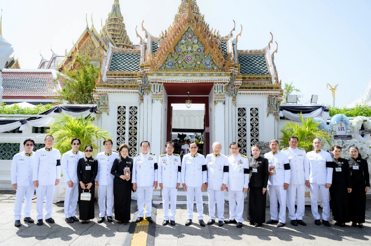 ช.การช่าง บำเพ็ญกุศลและวางพวงมาลาถวายสักการะพระพันปีหลวง
