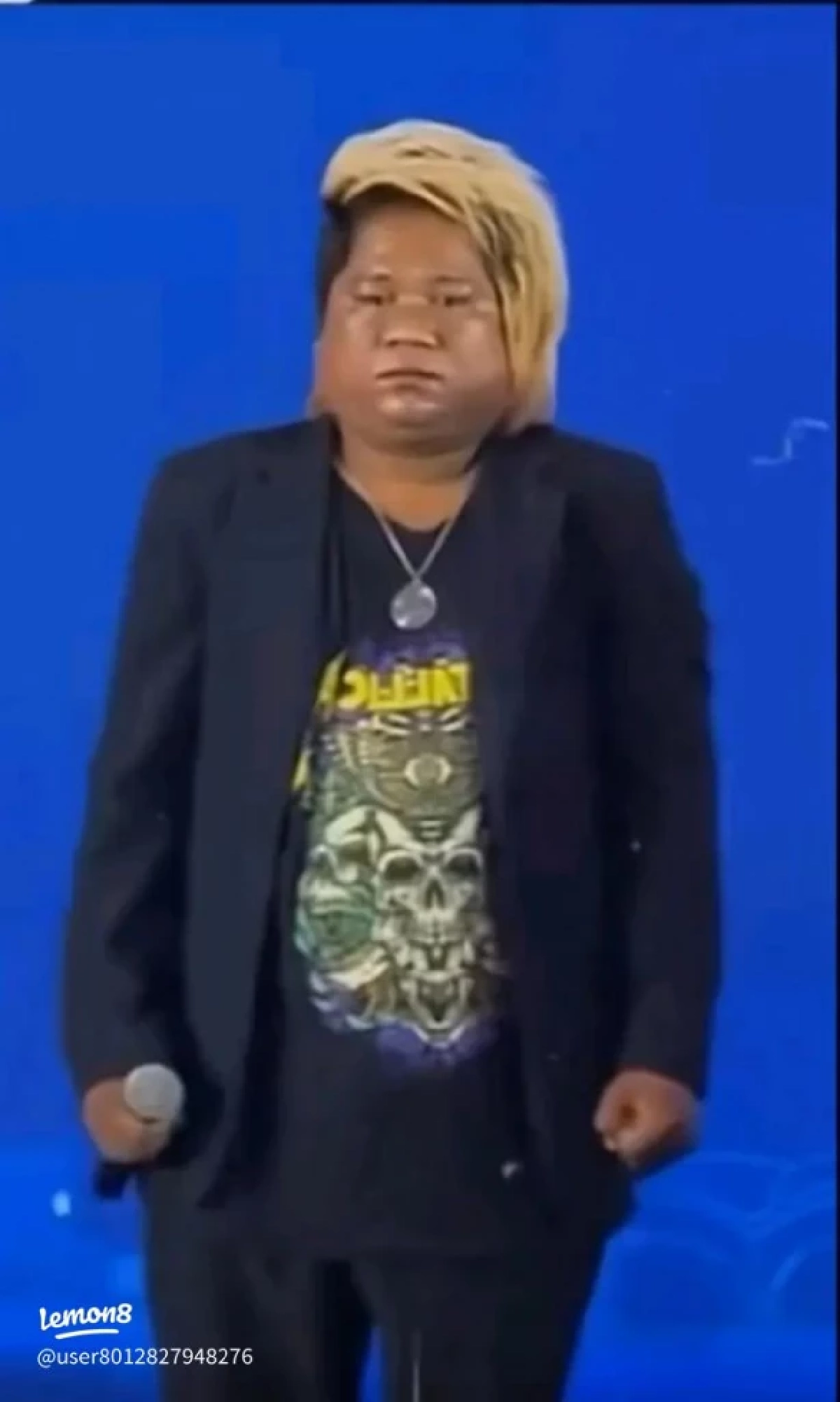 นักร้องหนุ่มเขมร "เอริญ" ประกาศก้องให้โอกาส "ลิซ่า" จีบได้คนเดียว