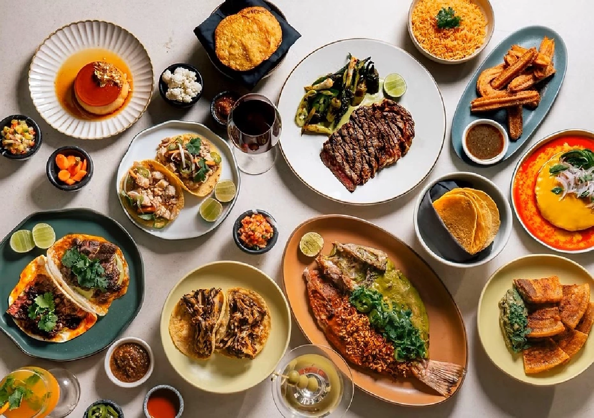 เช็กอิน ‘Esmé Beach Club’ บีชคลับแห่งแรกของโลกจาก The Standard