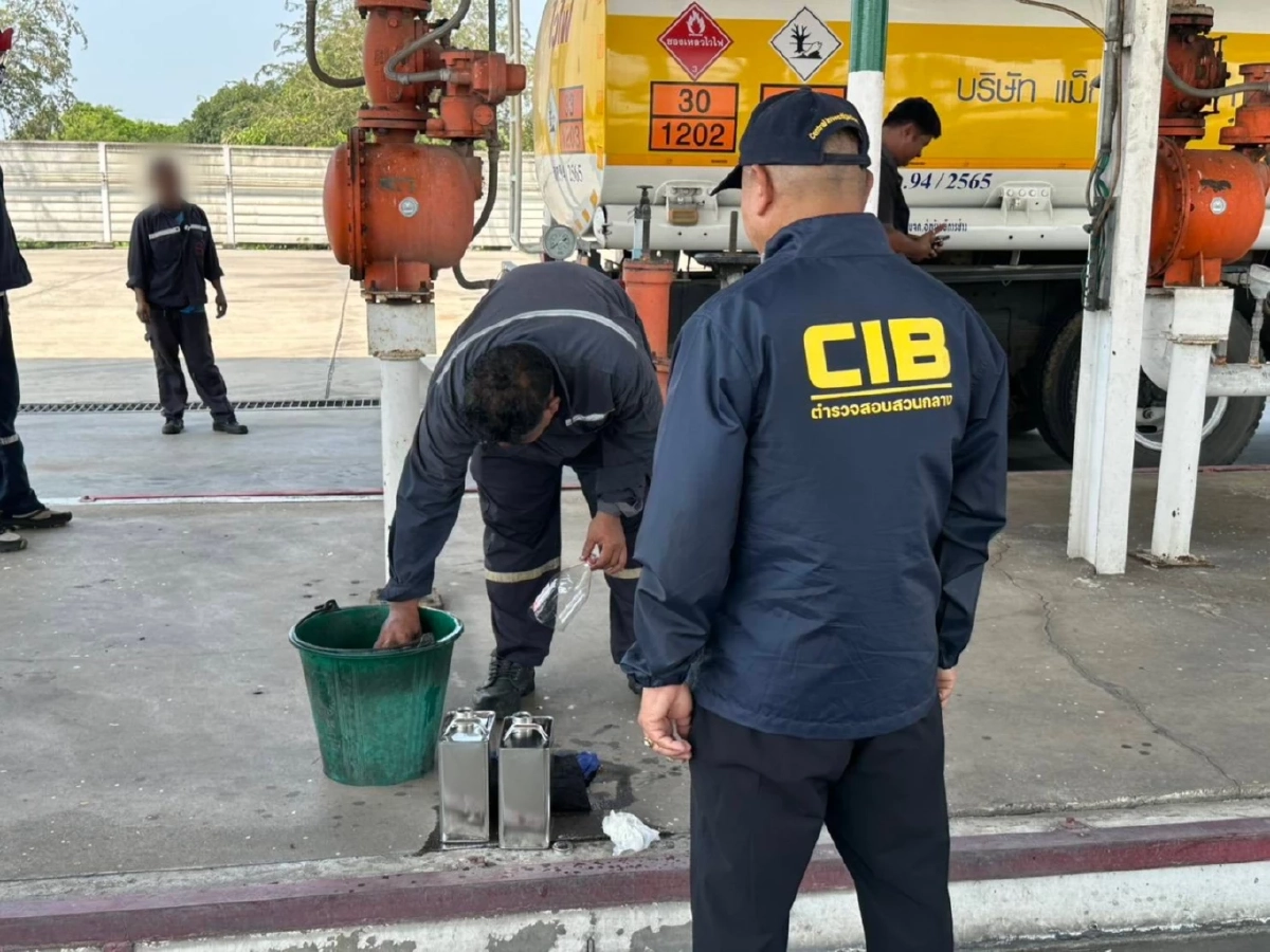 งามไส้! บ.น้ำมันในอ่างทอง ซุกน้ำมัน 3.3 แสนลิตร มีทั้งดีเซล-แก๊สโซฮอล์