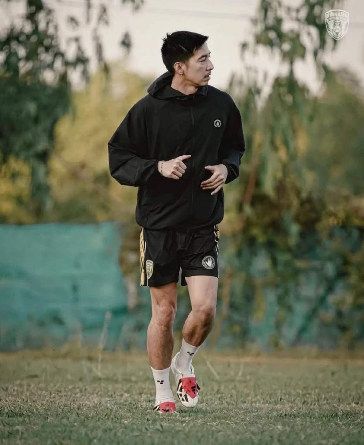 "โตโน่" ประกาศลาออก "ประธานขอนแก่นเอฟซี" ไม่รับงานวงการ ต่อไปทำอะไร?