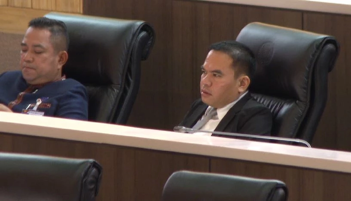 "สุริยา วงศ์อารีย์" สส.ปชน. โผล่ย้ายฝั่ง นั่งรวมกลุ่ม สส. ภูมิใจไทย