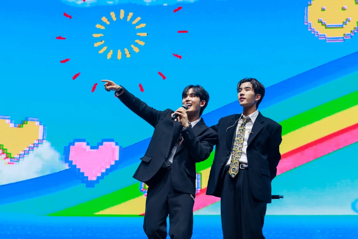 'เพิร์ธ-แซนต้า' เปิดคลาสแรกซีรีส์ 'รักครูเท่าโลกเลย LOVE YOU TEACHER'