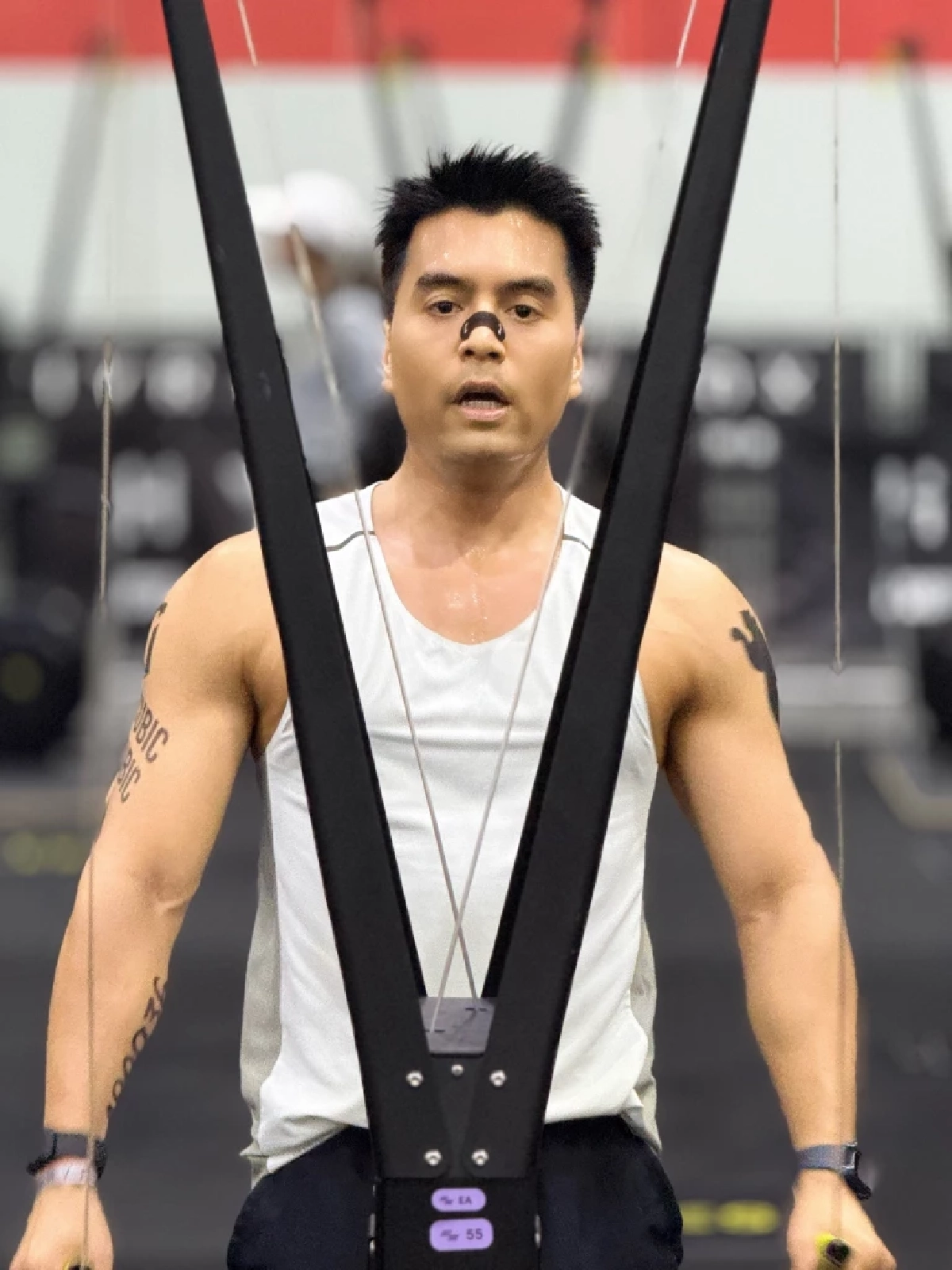 สรวิศ ลิ้มโอภาสพูลสวัสดิ์ (แชมป์) 