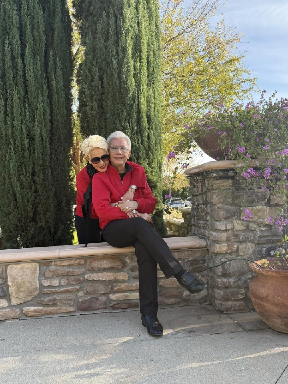 เนื้อเพลง "สุรชัย สมบัติเจริญ" แต่งให้ "ไดอาน่า" เล่าเส้นทางรัก ที่ต้องทำใจ