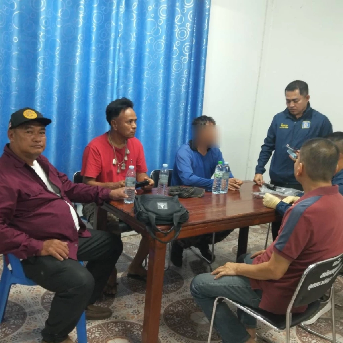 ด่วน! จับแล้ว มือยิง "หัวหน้าไฟป่า" หลังขัดขืนการจับกุมบุกรุกป่า