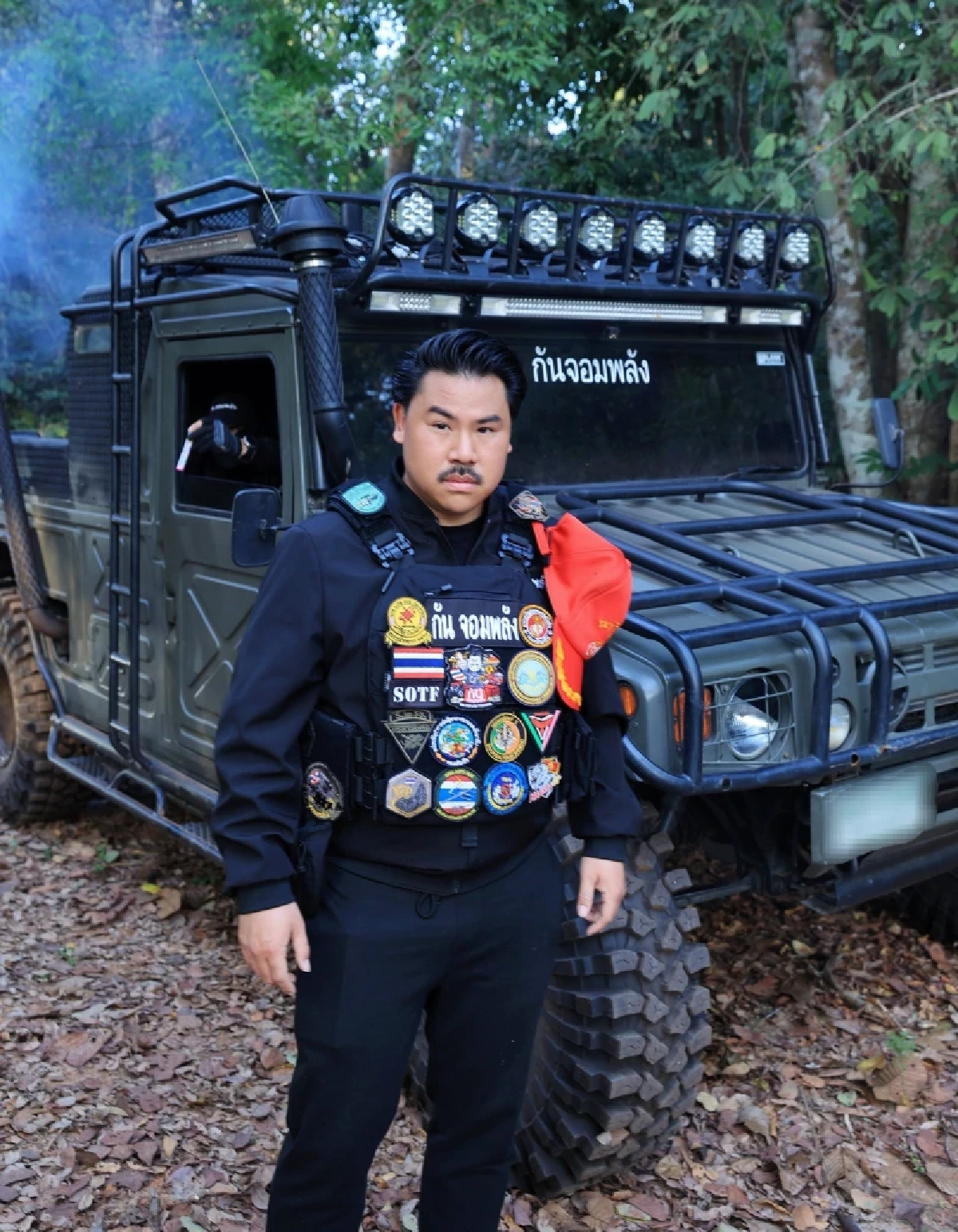 “อนาลโย” ซัด “กัน จอมพลัง” อย่าหาแสงให้มาก เสนอแผนช่วยลูกเรือ