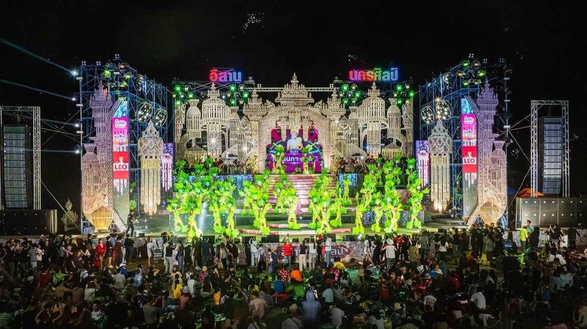 ม่วนคักระดับโลก! ‘หมอลำอีสานนครศิลป์’ คว้ารางวัล The People Awards 2026