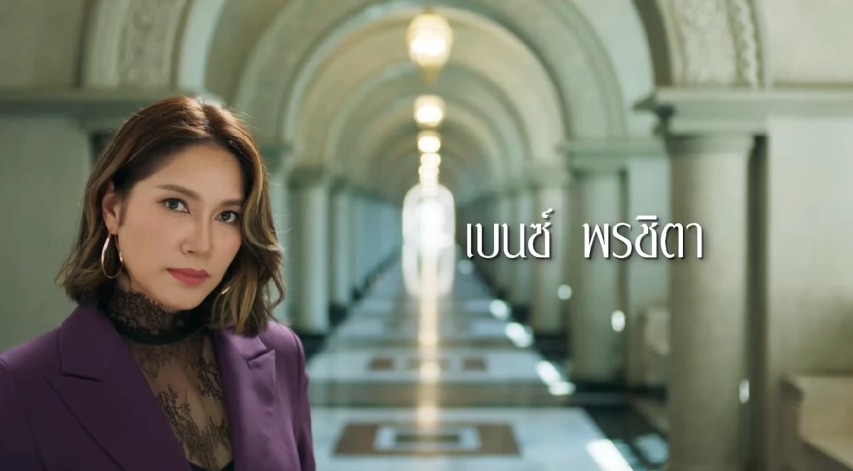 “แรงเงา” ฟีเวอร์! มหิดลวอน นศ. งดสวมรอย “มุนินทร์-นพนภา” ตบกันบริเวณบันไดหอสมุด