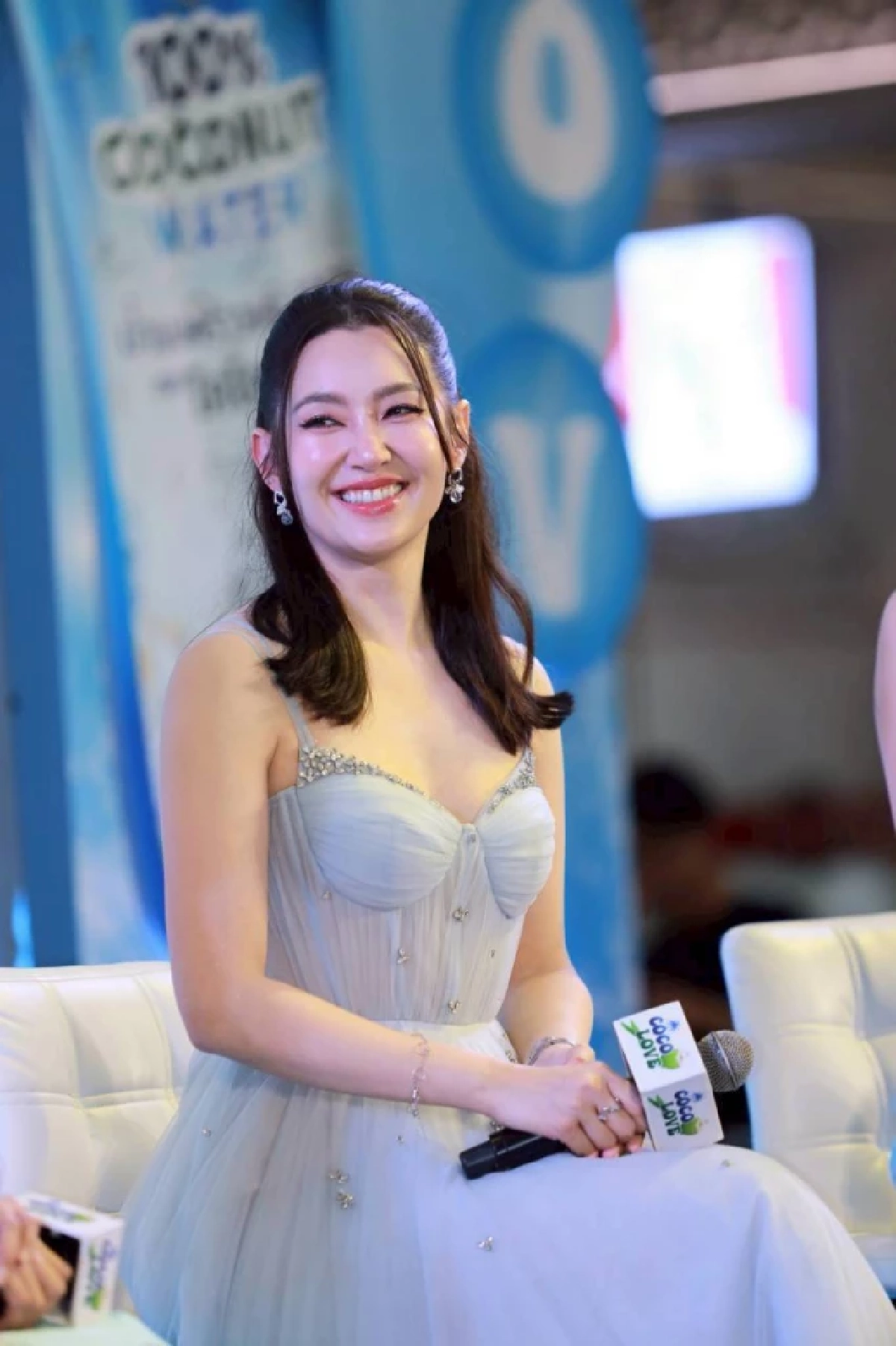 "เบลล่า" เปิดใจ คลิปไวรัลกับแฟนคลับ รับเจอปัญหาวิกฤตพลังงาน