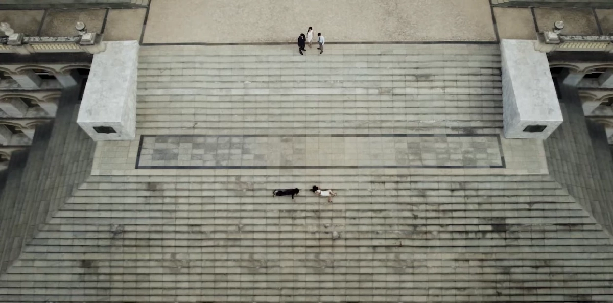 “แรงเงา” ฟีเวอร์! มหิดลวอน นศ. งดสวมรอย “มุนินทร์-นพนภา” ตบกันบริเวณบันไดหอสมุด