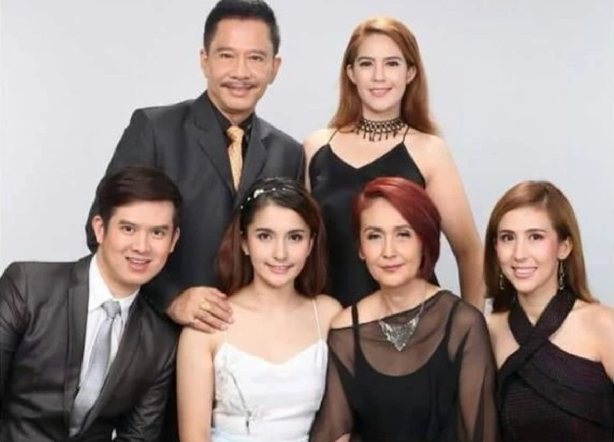 "สุรชัย" ฟาดแหลก ปม! เปิดตัวรักลับ 40 ปี ลั่น! "พิมพ์เอง เขียนเอง" ไม่ได้โดนใครแฮก