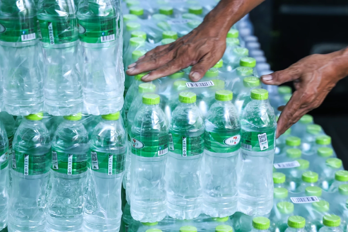 ด่วน! สมาคมค้าปลีก เผย ‘น้ำมันปาล์ม’ และ ‘น้ำดื่ม’ ขึ้นราคา