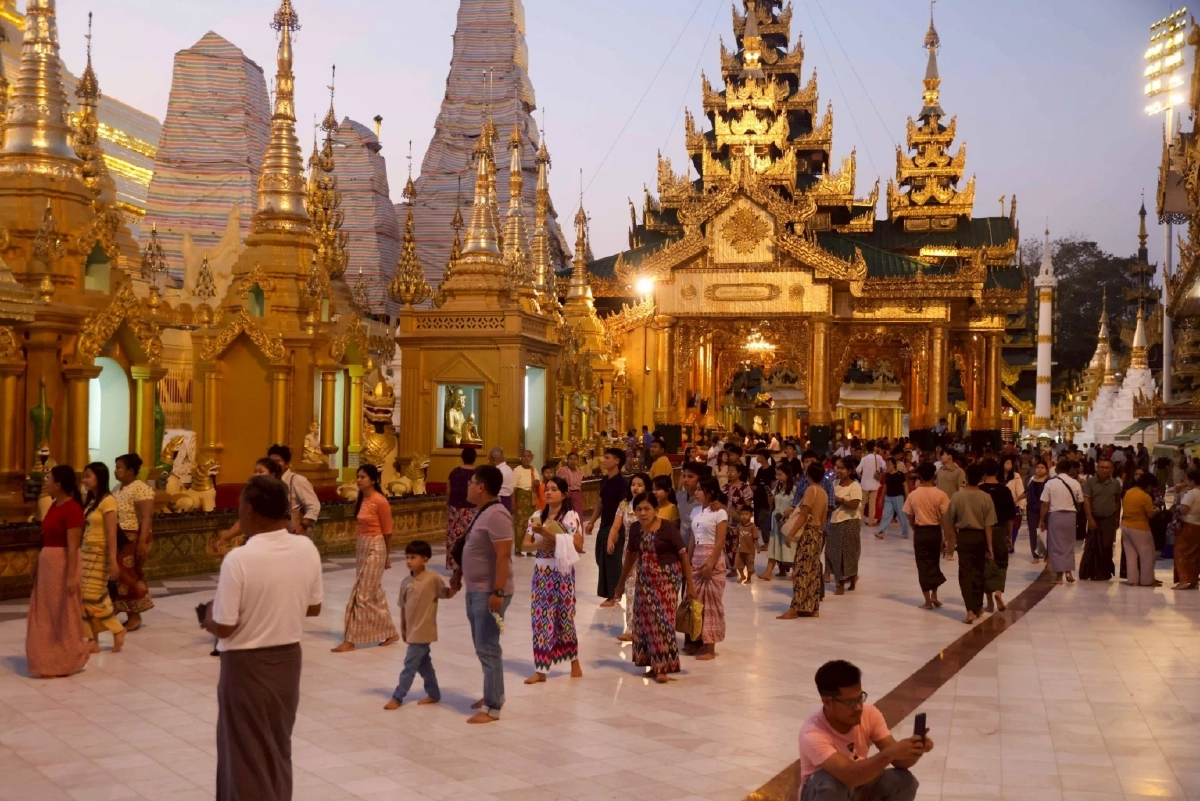 เปิดพิกัดลับสายมู 'เยเลพญา–โบโบจี–พระนางสุพรรณกัลยา' เที่ยวย่างกุ้งครบ