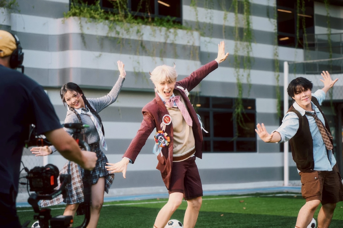 เปิดตัวแรง! 'พีท วสุธร' ปล่อยซิงเกิลแรก 'ยิ่งบ่น ยิ่งรัก' เพลงรักฟีลกู๊ด