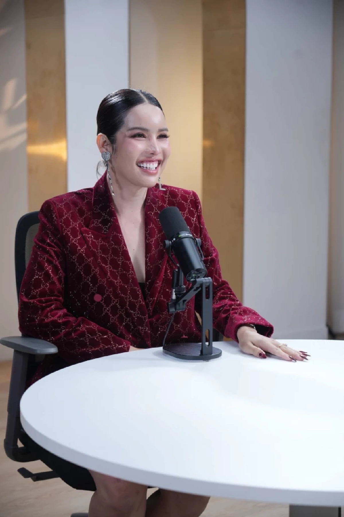 เล่าทั้งน้ำตา "นารา เครปกะเทย" เส้นทางชีวิต ชาติหน้าไม่อยากเกิดเป็นลูกแม่