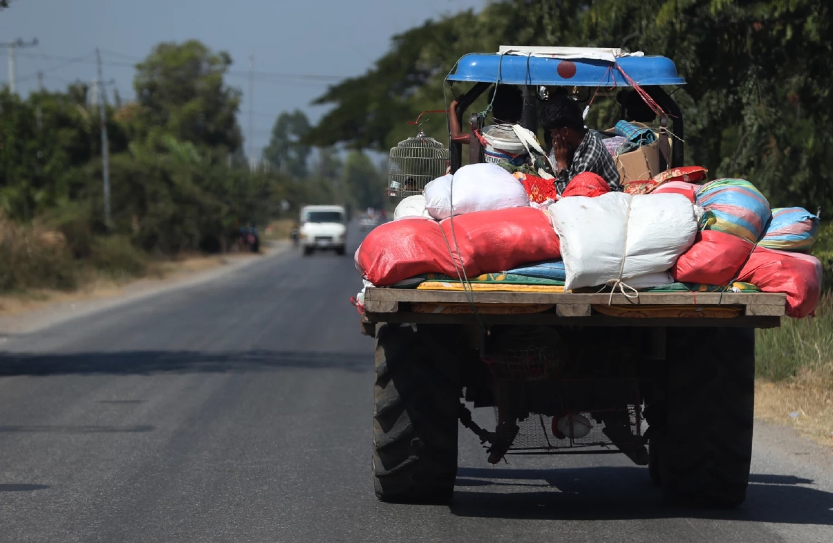 กัมพูชา ระงับโทษปรับคนทำผิดกฎจราจร บรรเทาราคาน้ำมันพุ่งสูง
