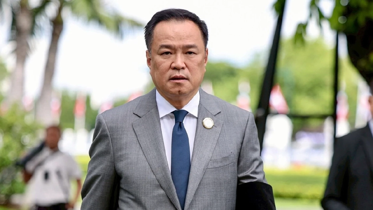 “อนุทิน” ยอมถอนฟ้อง “ณวัฒน์” เซ่นปมไลฟ์สดโควิด จบสวยคดีหมิ่นฯ