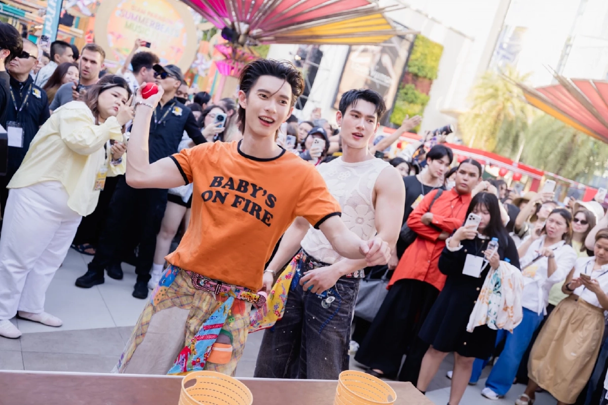 สยามพารากอน ขนทัพดารา-ศิลปินตัวท็อป สาดความสนุก SUMMERBEATS MUSIC FEST 2026