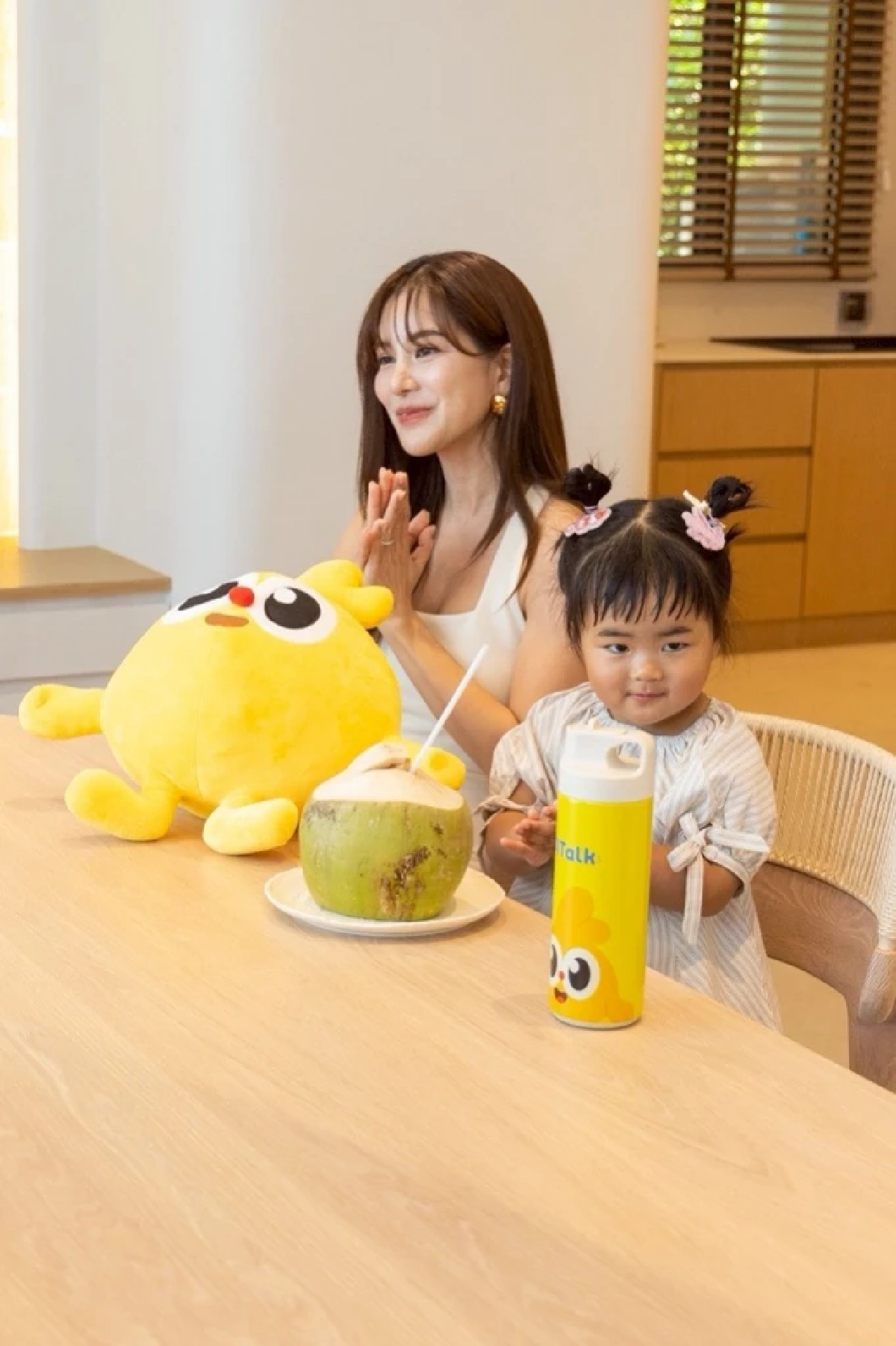 สุดอบอุ่น บุกบ้าน "ตูน บอดี้สแลม - ก้อย รัชวิน" หลังใหม่ ที่ภูเก็ต