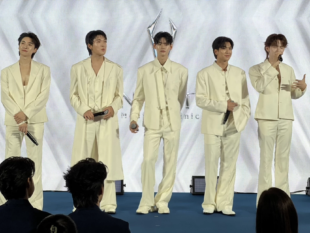 '5 หนุ่ม' PERSES ซ้อมหนักพา T-POP เบุกอเมริกา ปังระดับอินเตอร์