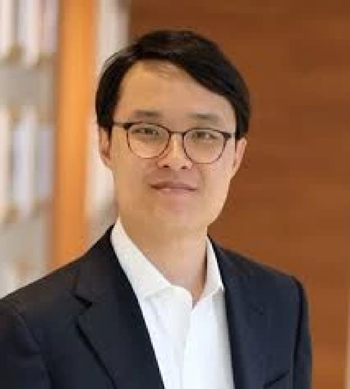 ผศ.ดร.อาร์ม ตั้งนิรันดร