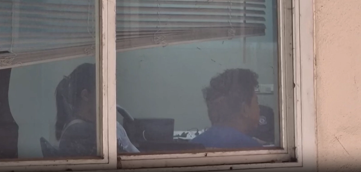 ฝากขัง เจ้าของร้านทำผม "เมีย 28 คน" ลวงx่าโหด วันเกิดเหตุพาเมีย 1 และ 2 ร่วมวงสังหาร