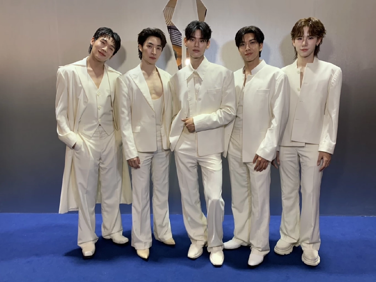 '5 หนุ่ม' PERSES ซ้อมหนักพา T-POP เบุกอเมริกา ปังระดับอินเตอร์