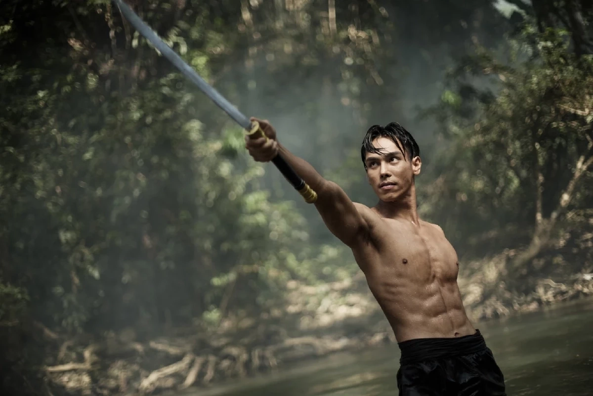 ประวัติ "ตรี ภรภัทร" หรือ "พระนเรศ" จาก "หงสาวดี" หล่อหน้าคม กล้ามแน่นเวอร์