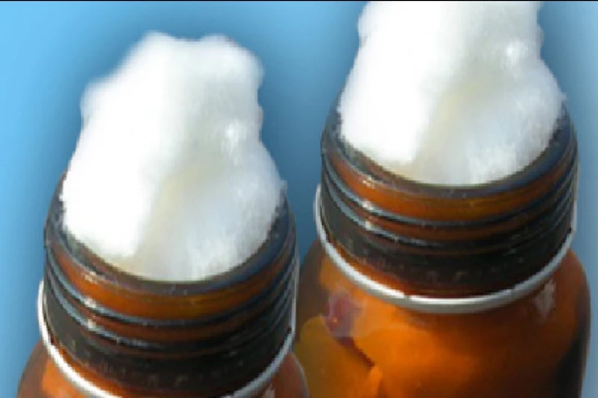 "ซองกันชื้น-สำลี" ในขวดยา เปิดใช้งานแล้วต้องทิ้งทันที เสี่ยงรับเชื้อโรคไม่รู้ตัว!