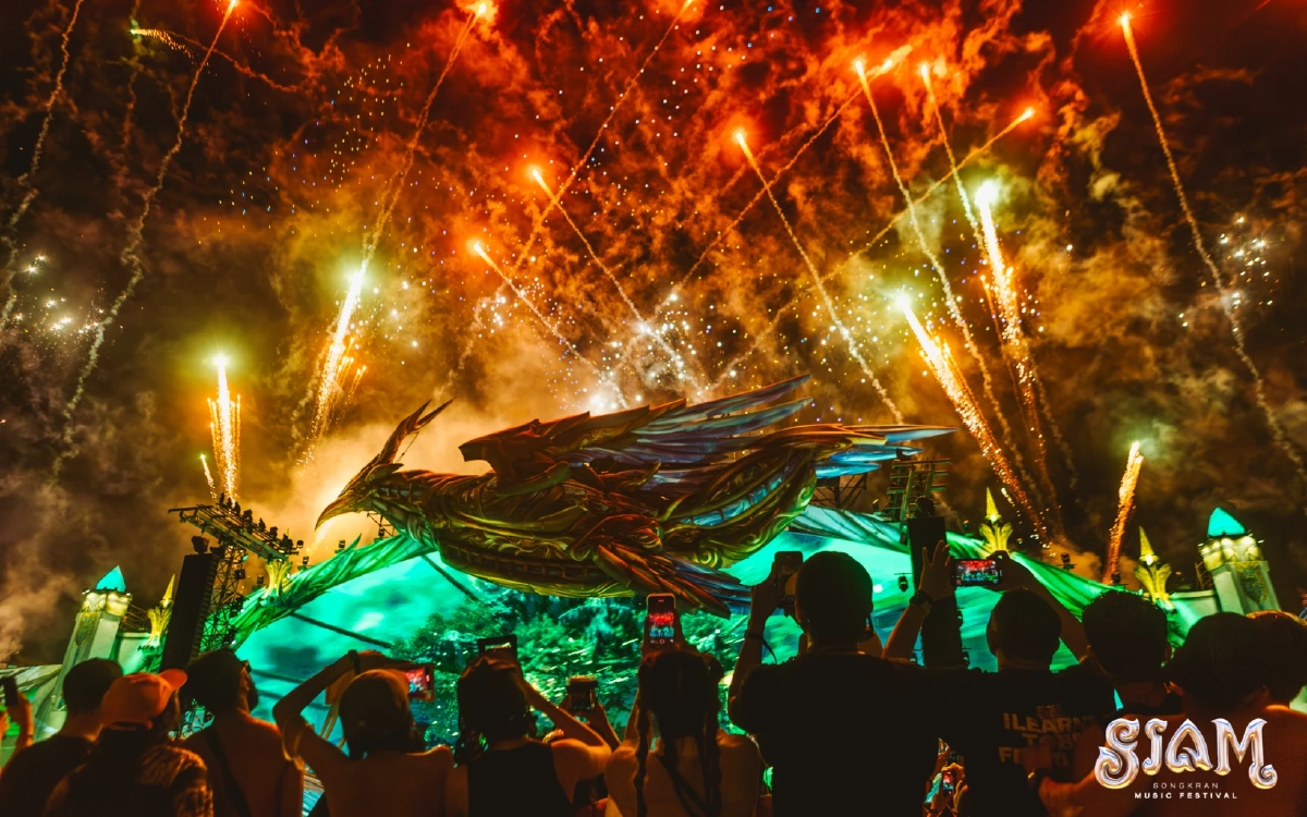มัดรวมไฮไลท์ ‘SIAM Songkran 2026’ เช็กไลน์อัพดีเจ ระเบิดความมันส์ 11-14 เม.ย. นี้