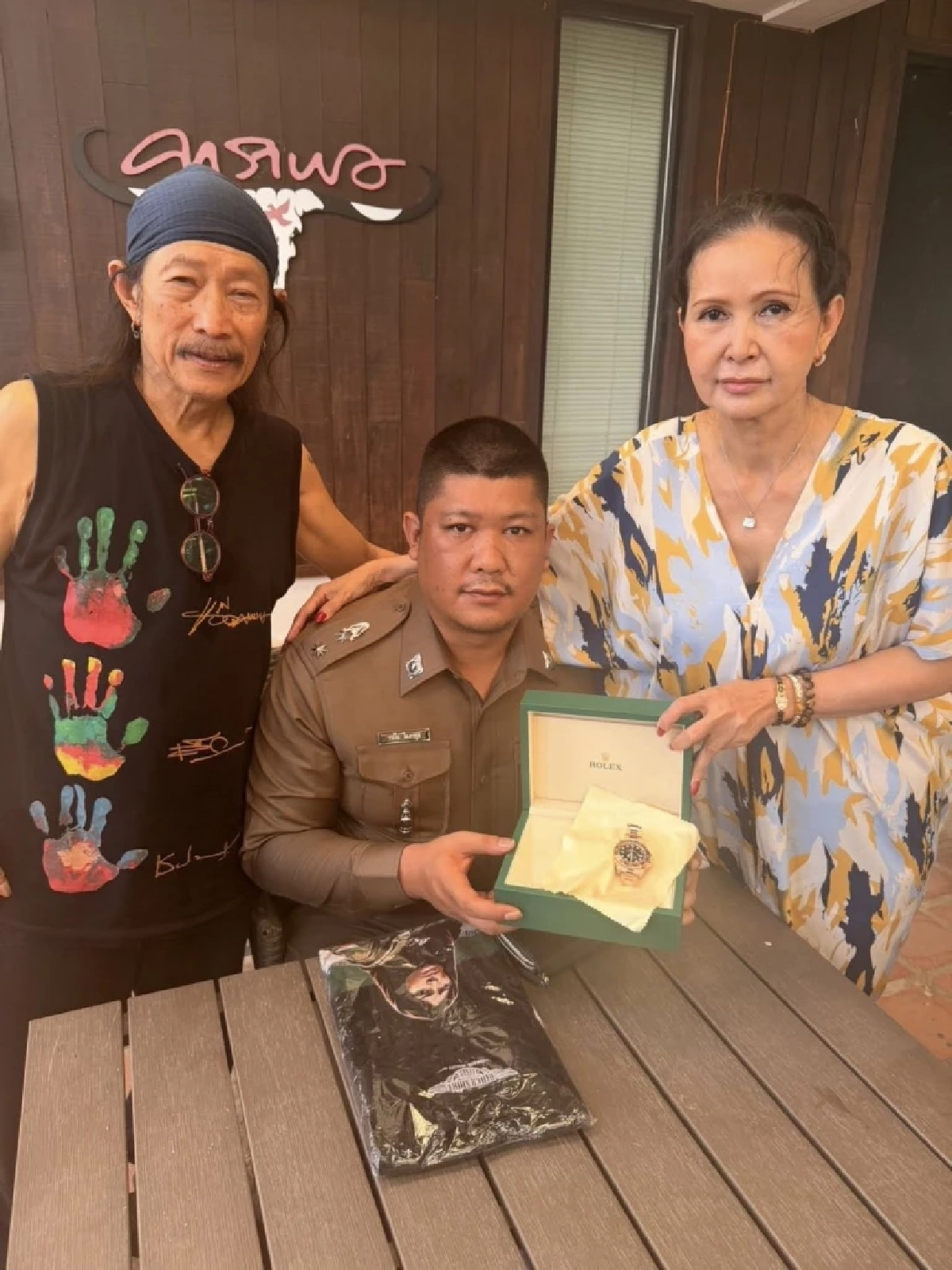 ประวัติ ว่าที่ พ.ต.ท. "โซโล วรมัน โอภากุล" ลูกชาย "แอ๊ด คาราบาว"