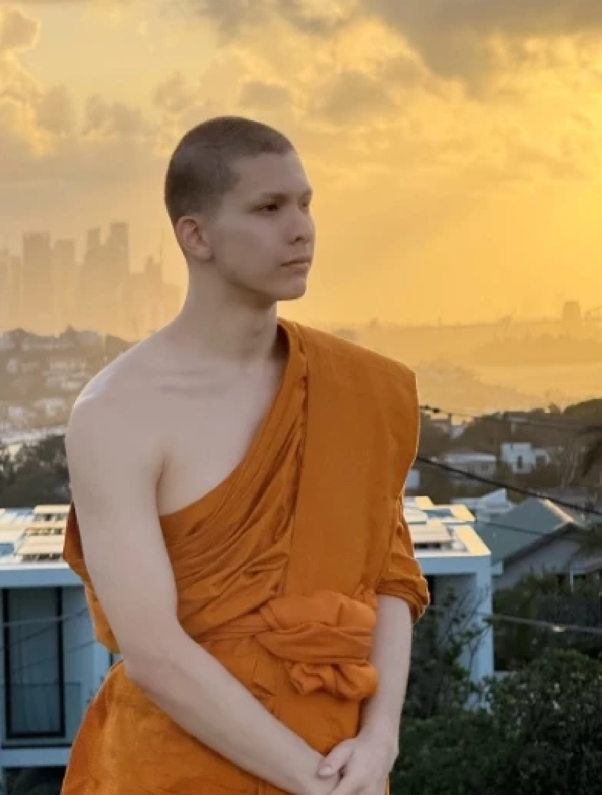 อนุโมทนาบุญ "พระโดม" บวชครบ 1 ปี บินลัดฟ้าจำวัดต่อที่อเมริกา