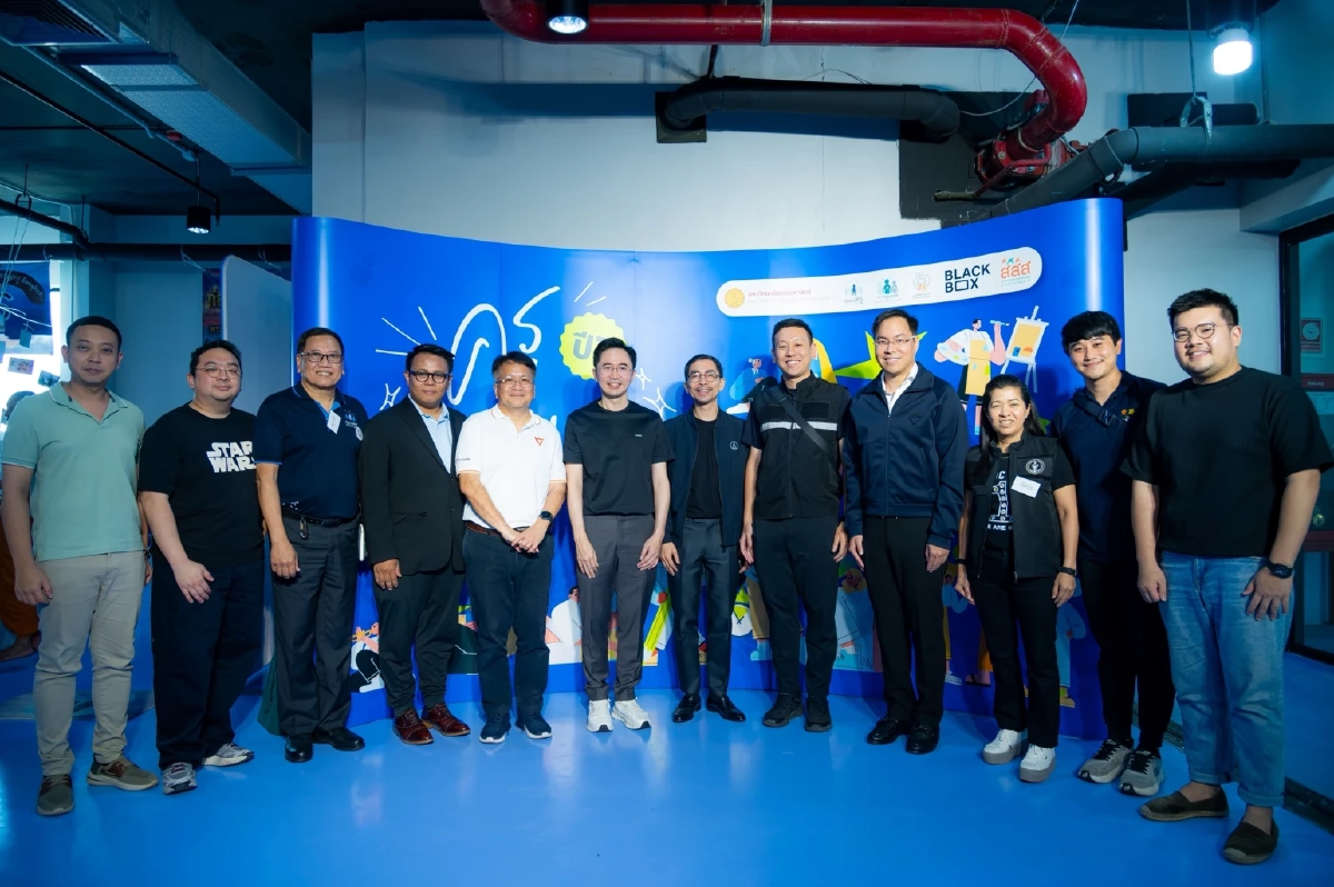 ทำงานทันที  "อาจารย์เชน - ครูพี่กอล์ฟ" รุกคืบปฏิรูป ฟื้นความหวัง การศึกษาไทย