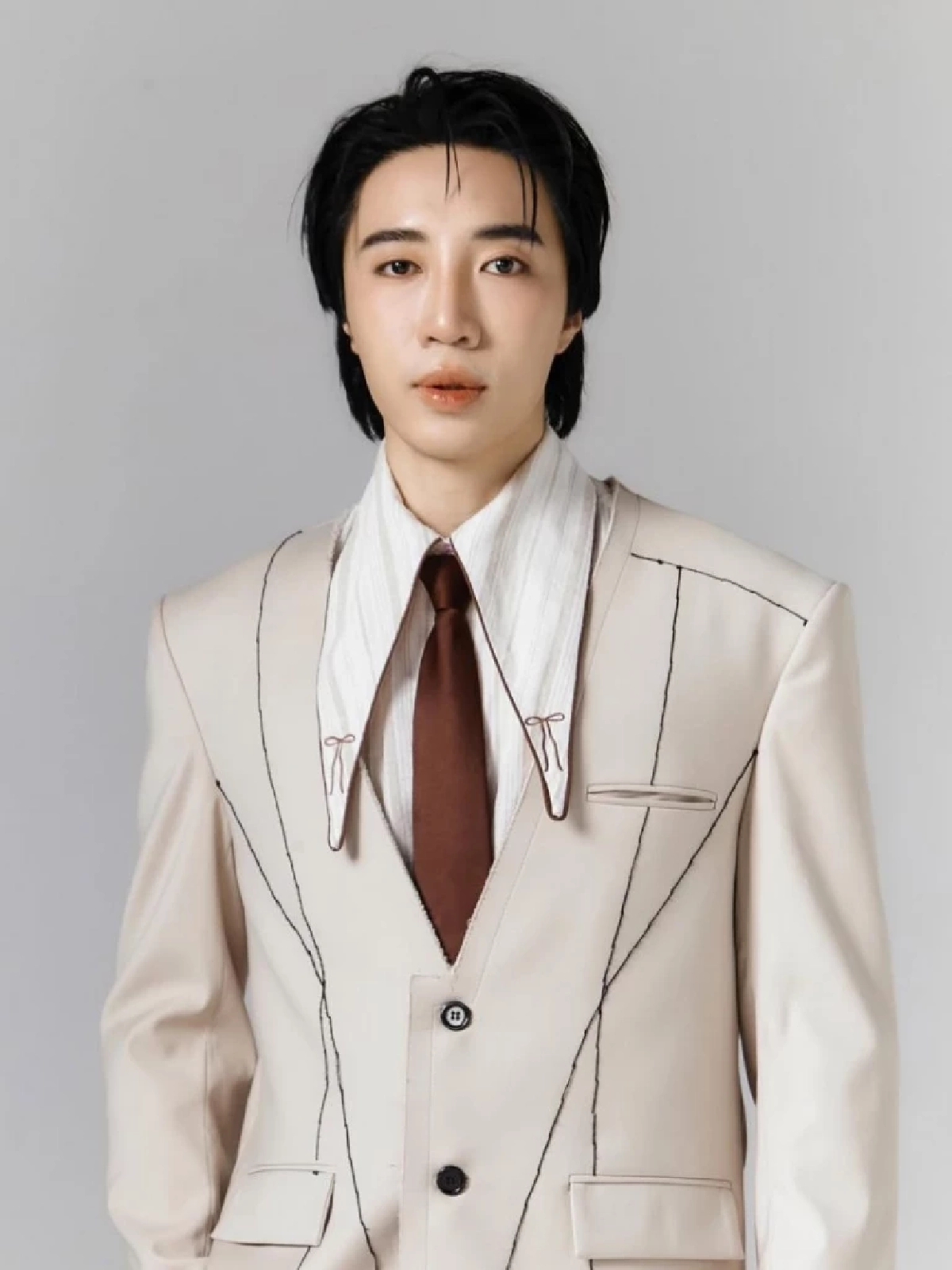 'ดาราหนุ่ม! น.' เปิดตัวแรง สนั่นโชเชียล ดับฝันสาวอินบ็อกซ์ ช็อกเวอร์