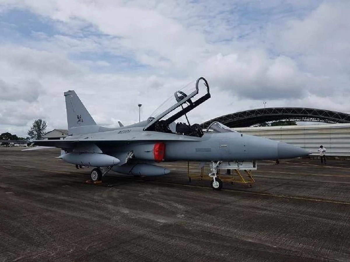 ทอ. เร่งหาสาเหตุ เครื่องบิน T-50 ไถลออกนอกทางวิ่ง นักบินปลอดภัย