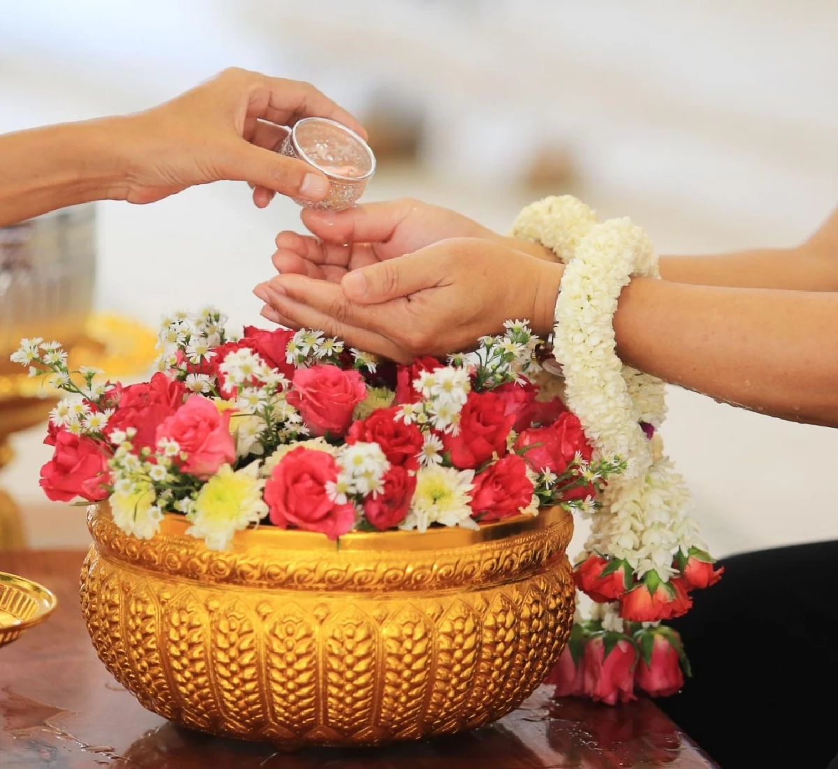 เปิดความหมาย “วันเถลิงศก” 15 เมษา วันพญาวันแห่งปี วันขึ้นปีใหม่ไทย