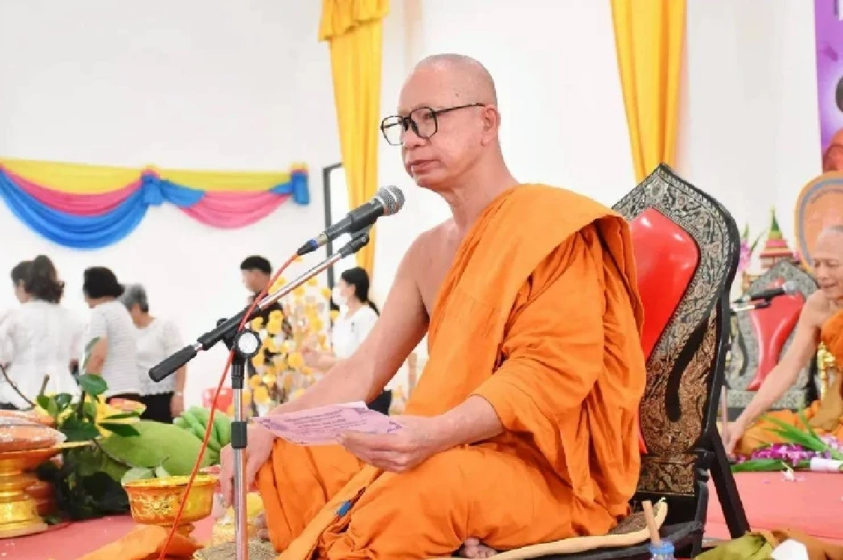 ประวัติ 'พระครูปลัดสมบัติ' หายตัวนาน 1 เดือน เกิดอะไรขึ้น? ใครพบนิมนต์กลับวัด