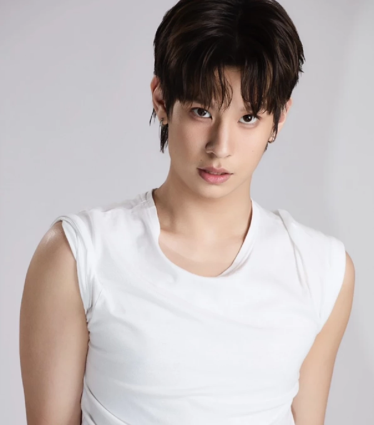 เปิดวาร์ป "ตีตี้ ธนดล" ดาวรุ่ง GEN Z เด็กปั้น BUILDING A ออร่าพุ่งแรง