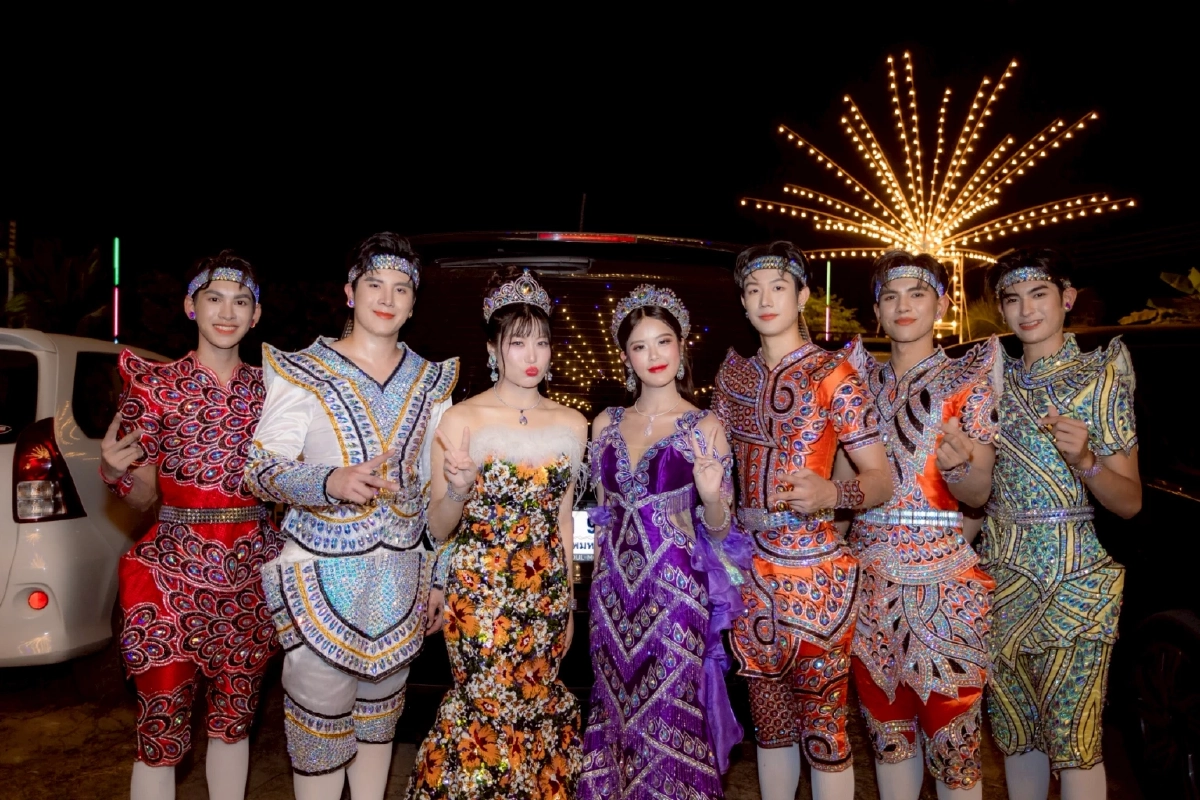 ตอกย้ำ 'แบงค์ ศรราม - โมบาย พิมรภัส' เสิร์ฟโมเมนต์หวาน คู่จิ้นลิเกแห่งปี