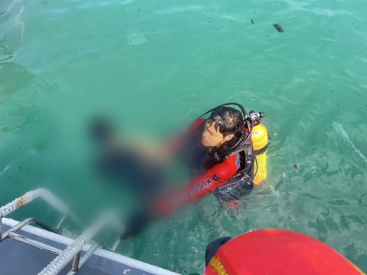 พบแล้ว! ร่างไกด์หนุ่ม เหตุไฟไหม้เรือสปีดโบ๊ท ที่ภูเก็ต